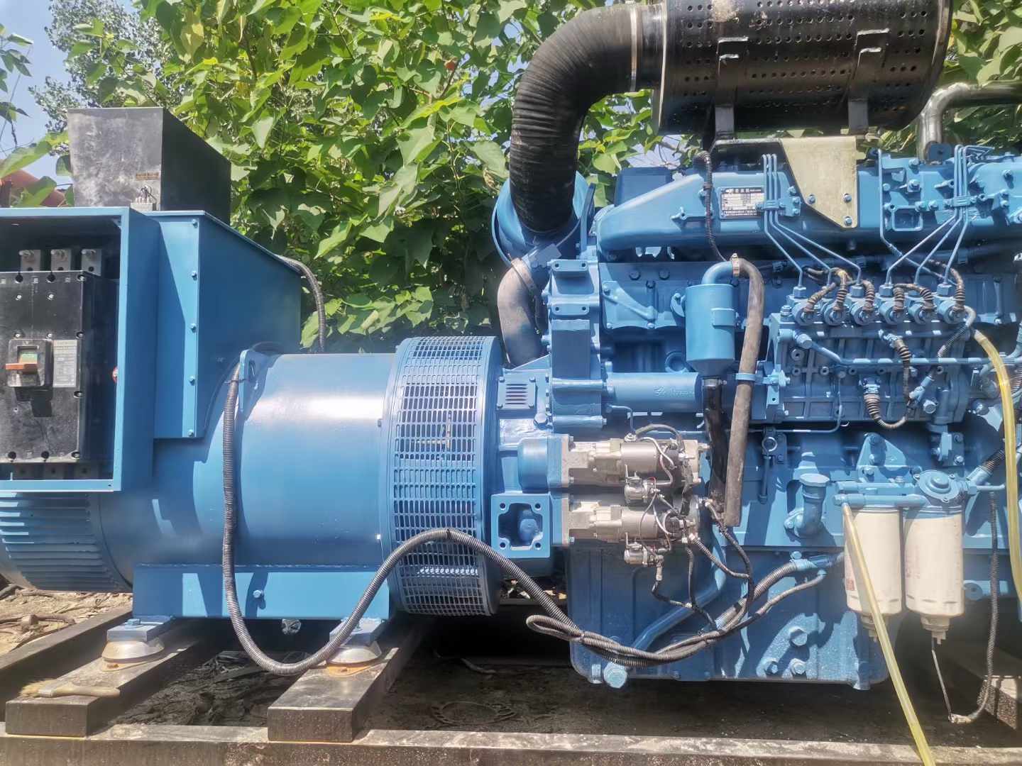 洛江详细说明降低 800kW 柴油发电机输出电流波动的方法