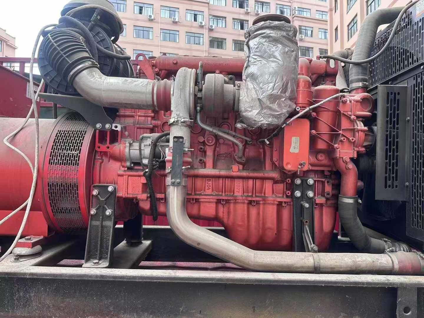 洛江如何选择适合 600kW 柴油发电机组的过载保护器？